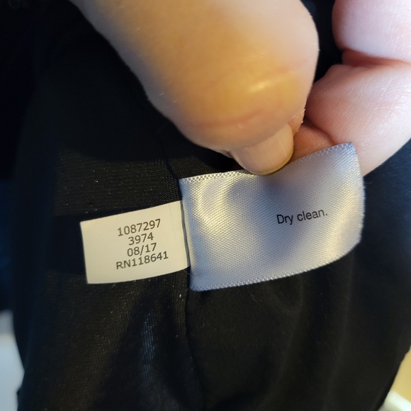 Lane Bryant The Bryant Blazer black velvet blazer with satiny lapel Size 20 - Picture 8 of 9